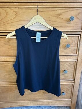 Athleta Navy-Black Sleeveless Cropped Tank